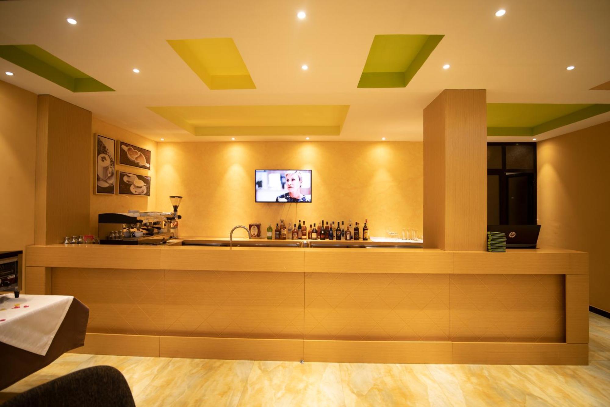 Vamos Addis Hotel 외부 사진